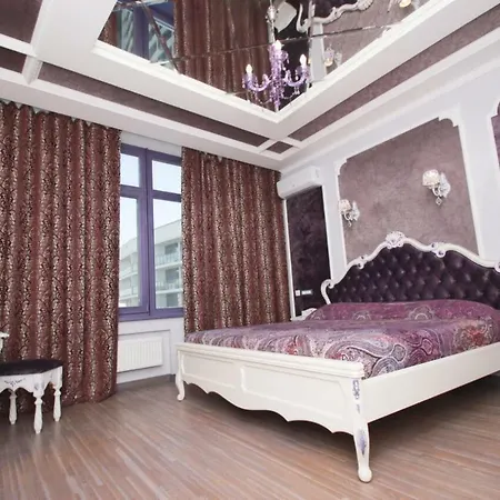 Three-room With Sea Views, Near The Nightclub Ibiza Апартаменти